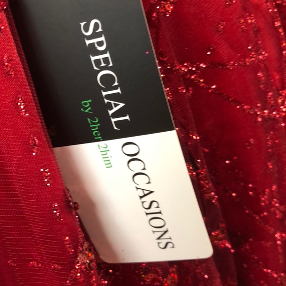 Reddish burgundy prom or special occasion dress, corset - Picture 7 of 8